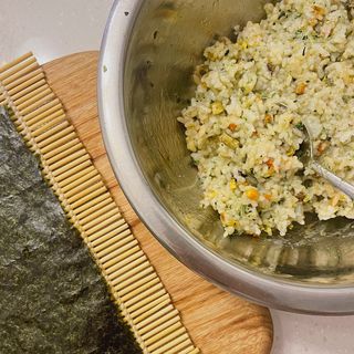 해풀잎 누구나 김밥*1ea [(혼합야채 35g *1ea,  김밥김 (5g, 5ea),  양념간장 (6g, 5ea), 참기름(5g, 2ea)] — 5점을 준 리뷰어가 2022년 8월 올린 사용 사진