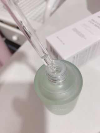 아르비엔 마일드케어 비건 시카세럼 — 5점을 준 리뷰어가 2021년 2월 올린 사용 사진