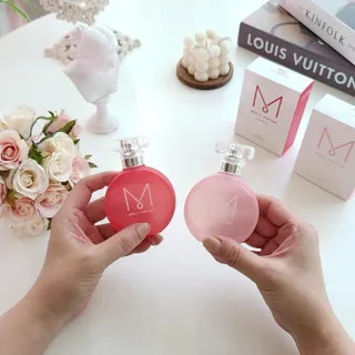 자연스러운 샴푸향이 나는 메블릭퍼퓸 케라 50ml +상큼달달한 라즈베리향이 나는 메블릭퍼퓸 라즈베리 50ml — 5점을 준 리뷰어가 2022년 9월 올린 사용 사진