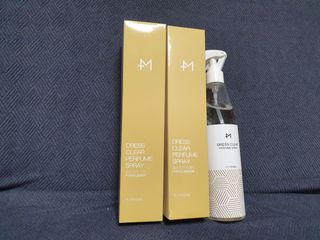 [엠메이데이] 드레스클리어 퍼퓸 스프레이 300ml 프리지아 가든향+프리지아 파출리향 — 4점을 준 리뷰어가 2022년 1월 올린 사용 사진
