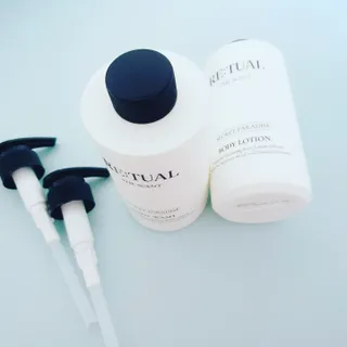 레츄얼 더 센트 바디로션 시크릿 파라다이스(500ml) — 5점을 준 리뷰어가 2022년 7월 올린 사용 사진