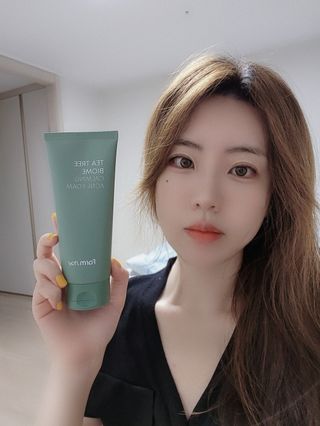 팜스테이 티트리 바이옴 카밍 아크네 폼 — 5점을 준 리뷰어가 2022년 10월 올린 사용 사진