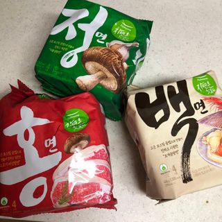 [풀무원] 자연은맛있다 정면, 백면, 홍면  세트 — 5점을 준 리뷰어가 2021년 4월 올린 사용 사진