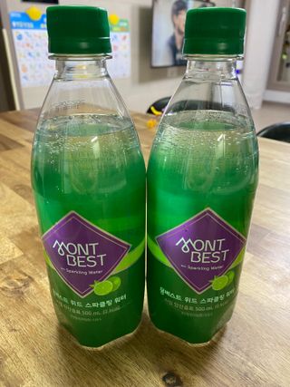 몽베스트 Montbest with Sparkling water Lime20병 — 4.5점을 준 리뷰어가 2021년 10월 올린 사용 사진
