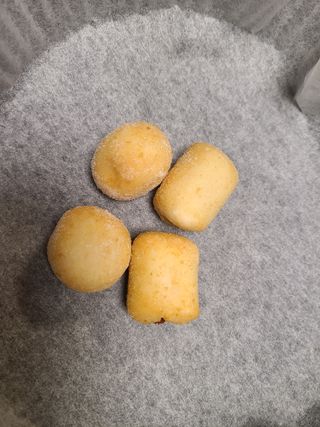 Dog&Ball 독앤볼 [Dog&Ball] 미니찹쌀볼도그 찹쌀치즈볼 — 5점을 준 리뷰어가 2021년 9월 올린 사용 사진