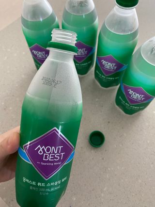몽베스트 Montbest with Sparkling water Plain 20병 — 5점을 준 리뷰어가 2021년 11월 올린 사용 사진