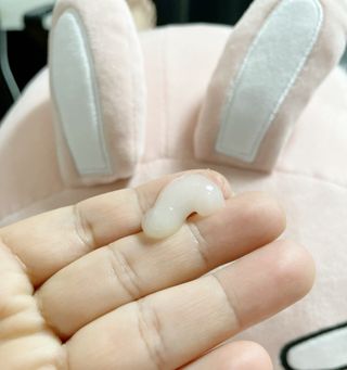 냉장고에 넣어요, 붉은 트러블 피부 다음날 진정되요 [버진팜스 푸딩수딩아토] — 4.5점을 준 리뷰어가 2021년 9월 올린 사용 사진