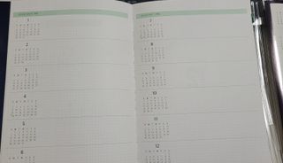 리훈 2023년 아이라이크 모눈 다이어리 미니달력 세트 — 5점을 준 리뷰어가 2022년 12월 올린 사용 사진