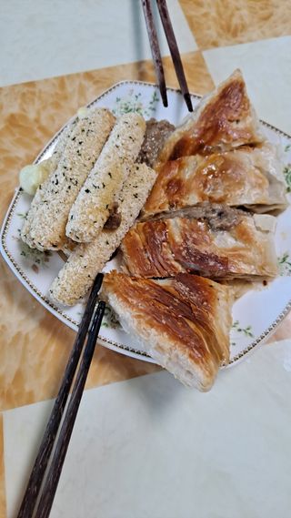 디케이식품(주) 고르곤졸라&모짜렐라 치즈스틱 400g — 4점을 준 리뷰어가 2023년 3월 올린 사용 사진