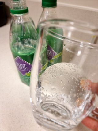 몽베스트 Montbest with Sparkling water Lime20병 — 5점을 준 리뷰어가 2021년 10월 올린 사용 사진