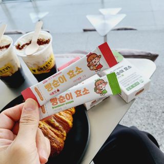 아이비웰니스 빵순이 효소 키위맛 7포 + 석류맛 7포 (총 14포, 2주분) — 5점을 준 리뷰어가 2022년 10월 올린 사용 사진