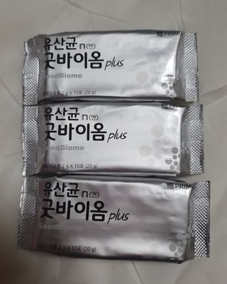 프리마인 유산균 국가지정연구소 선정, 살아있는 생유산균 200억 마리의 힘. 유산균n굿바이옴플러스 — 5점을 준 리뷰어가 2022년 11월 올린 사용 사진