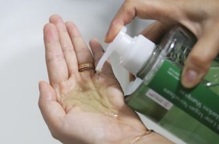 닥터시드 티트리 앤 라임 비건 지성케어 쿨 탈모 샴푸 (1000ml) — 4.5점을 준 리뷰어가 2023년 8월 올린 사용 사진