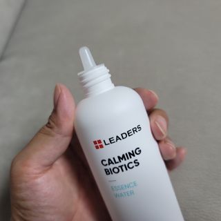 리더스코스메틱 리더스 카밍 바이오틱스 에센스 워터 — 5점을 준 리뷰어가 2021년 8월 올린 사용 사진