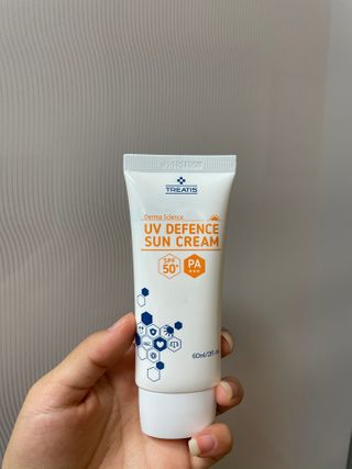 [트리티스] UV 디펜스 선크림 PA+++ / SPF50+  60ml — 5점을 준 리뷰어가 2020년 12월 올린 사용 사진