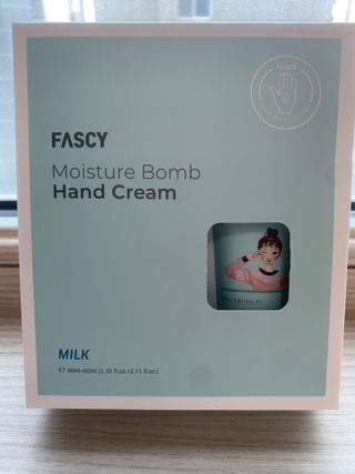 파시 FASCY 高保湿ハンドクリーム40ml+80ml セット — 5점을 준 리뷰어가 2021년 7월 올린 사용 사진