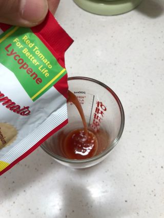 제이제이바이오 더단마토 프리미엄주스 100ml 30팩입 - 무설탕 스테비아 토마토즙 — 5점을 준 리뷰어가 2021년 11월 올린 사용 사진