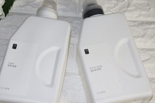 [생활공작소] 섬유유연제 + 세탁세제 1.5L 릴리향 — 5점을 준 리뷰어가 2021년 2월 올린 사용 사진