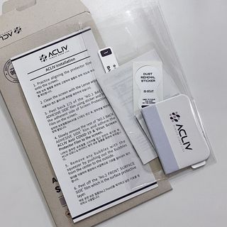 아클리브 Eco 항균 항바이러스 액정 보호필름(iPhone) — 5점을 준 리뷰어가 2022년 7월 올린 사용 사진
