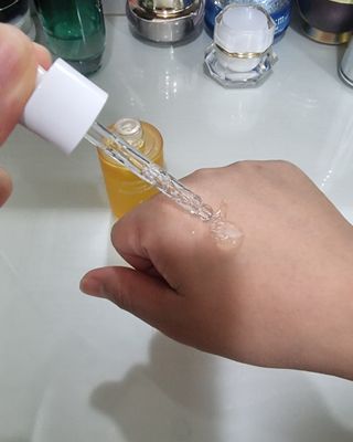 체르엠 스템앤셀 비타민 브라이트닝 에센스 30ml 1개 — 5점을 준 리뷰어가 2021년 9월 올린 사용 사진