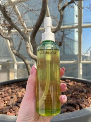 스킨큐어 산다화 순한 클렌징 동백 오일 200ml — 5점을 준 리뷰어가 2023년 3월 올린 사용 사진