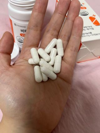프리마인 성큼다가온 봄, 이너뷰티를 챙겨야 피부도 화사하게, 컨디션도 활기차게. 흡수율을 높인 고효율 비타민. — 5점을 준 리뷰어가 2023년 1월 올린 사용 사진