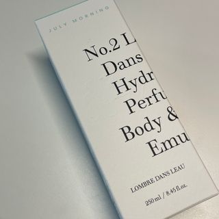 줄라이 모닝 _ JULY MORNING 줄라이모닝 하이드레이팅 퍼퓸드 바디앤핸드 에멀젼 — 5점을 준 리뷰어가 2021년 9월 올린 사용 사진