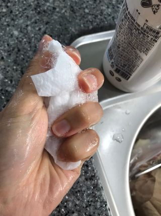 부직포나라 중금속유해물질ZERO 뜯어쓰는 주방 일회용수세미 60매 2매 — 4.5점을 준 리뷰어가 2022년 10월 올린 사용 사진