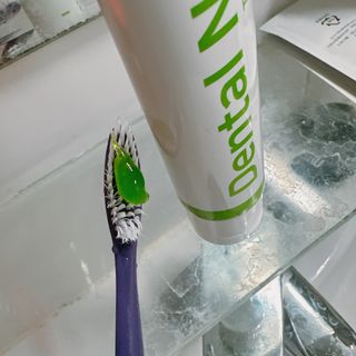 프리마인 유해균 뿐만 아니라 유익균까지 씻어내는 치약은 그만, 건강한 구강환경을 만드는 덴탈엔오 — 5점을 준 리뷰어가 2022년 12월 올린 사용 사진