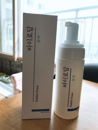 [바이로담] 저자극 약산성버블 폼 폼클렌징 150ml — 4.5점을 준 리뷰어가 2021년 3월 올린 사용 사진