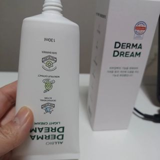 ★스마트 스토어 [올바이오] 더마크림 라이트 크림 130ml 저자극 보습 가려움개선 — 5점을 준 리뷰어가 2024년 12월 올린 사용 사진