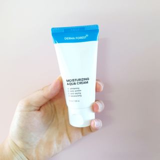 더마포레스트 모이스처라이징 아쿠아크림 / 수분크림 히알루론산 펩타이드 보습 미백 주름개선 — 5점을 준 리뷰어가 2021년 7월 올린 사용 사진