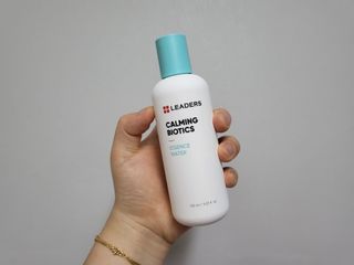 리더스코스메틱 리더스 카밍 바이오틱스 에센스 워터 — 5점을 준 리뷰어가 2022년 1월 올린 사용 사진