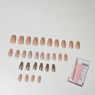 데싱디바 매직프레스 가을매니 코핀 5종 중 택1 — 5점을 준 리뷰어가 2021년 9월 올린 사용 사진