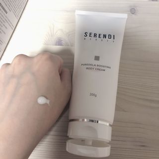 세렌디뷰티 퓨어델라 부스팅 바디크림 — 5점을 준 리뷰어가 2021년 7월 올린 사용 사진