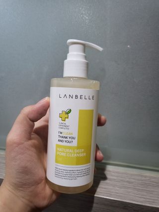 랑벨 내츄럴 딥 포어 클렌저 210ml (저자극 약산성 천연 클렌징 젤) — 5점을 준 리뷰어가 2022년 4월 올린 사용 사진