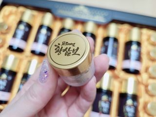 서울약사신협_프리미엄황삼골드_3.75g x 12환+75mgx12병 — 5점을 준 리뷰어가 2021년 1월 올린 사용 사진