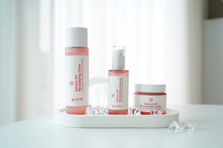 아이앤립 / EYENLIP 아이앤립 연어오일 리바이탈라이징 토너+앰플+크림 3종 세트 — 4점을 준 리뷰어가 2021년 7월 올린 사용 사진