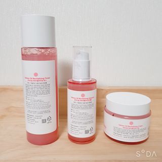 아이앤립 / EYENLIP 아이앤립 연어오일 리바이탈라이징 토너+앰플+크림 3종 세트 — 3점을 준 리뷰어가 2021년 6월 올린 사용 사진