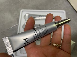 아이디플라코스메틱 아이디 브이로직 플러스 크림 15ml X 4EA — 4점을 준 리뷰어가 2022년 1월 올린 사용 사진