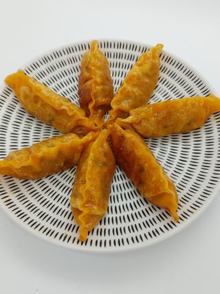 한만두 진한 해물맛 짬뽕만두 1kg — 5점을 준 리뷰어가 2021년 4월 올린 사용 사진
