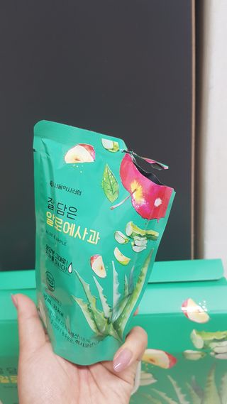 서울약사신협 잘 담은 알로애사과_70ml x 30포 — 5점을 준 리뷰어가 2021년 9월 올린 사용 사진