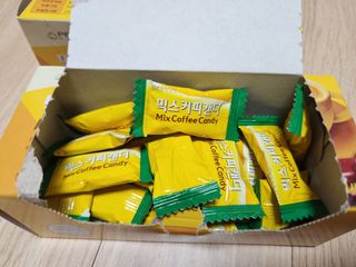(주) 피치코리아 믹스커피캔디76g x2개입 — 5점을 준 리뷰어가 2022년 11월 올린 사용 사진