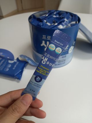 서울약사신협_프로바이오생유산균_2.5G x 100포 — 5점을 준 리뷰어가 2021년 4월 올린 사용 사진