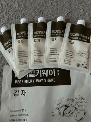 클린24시간 베지밀키웨이 감자 쉐이크 1세트 (5개) — 3점을 준 리뷰어가 2023년 5월 올린 사용 사진