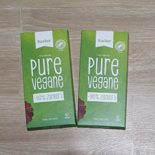 당류2g 자일리톨로 단맛을낸 슈카 퓨어비건 무설탕초콜릿 Xucker vegan 2개입 — 3점을 준 리뷰어가 2021년 4월 올린 사용 사진