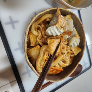 [푸딩팩토리] 요즘누들떡볶이540g + 매콤누들떡볶이 470g — 4점을 준 리뷰어가 2022년 9월 올린 사용 사진
