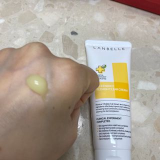 랑벨 비타 에너지 잡티 크림 75ml (피부 속 기미완화크림) — 5점을 준 리뷰어가 2022년 5월 올린 사용 사진