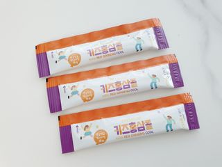 베거스코리아 [콜리케어] 키즈 홍삼콜리 딸기맛 14포 — 5점을 준 리뷰어가 2021년 5월 올린 사용 사진