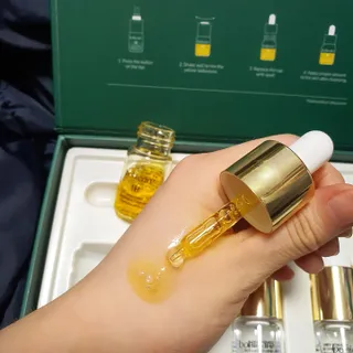 [보히케어] 컨센트레이트 이데베논 7 펩타이드 콤플렉스 앰플 — 5점을 준 리뷰어가 2023년 7월 올린 사용 사진